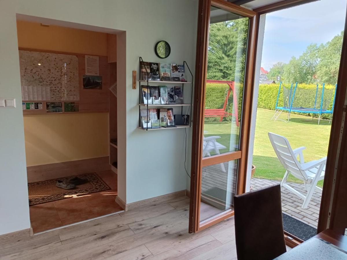 Mala Chatka Caloroczny Domek Krzeszow  Luaran gambar